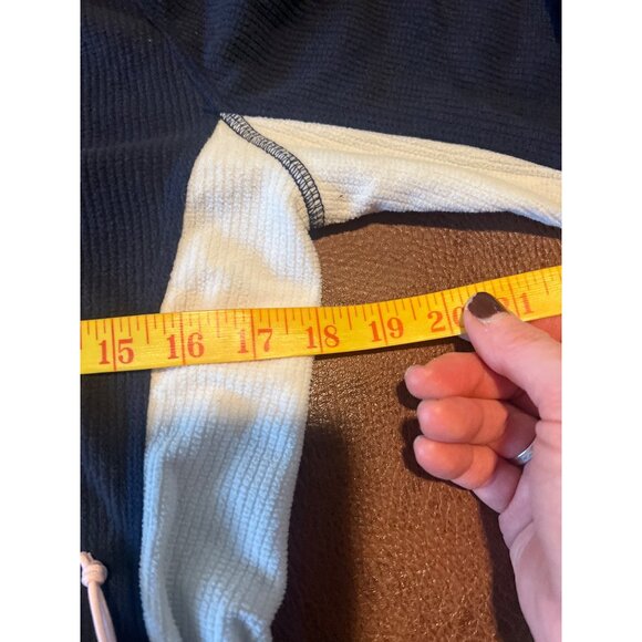 Gill Marine Womens Thermal Microfleece Jacket Navy & white Size 8 EUC - Picture 4 of 8